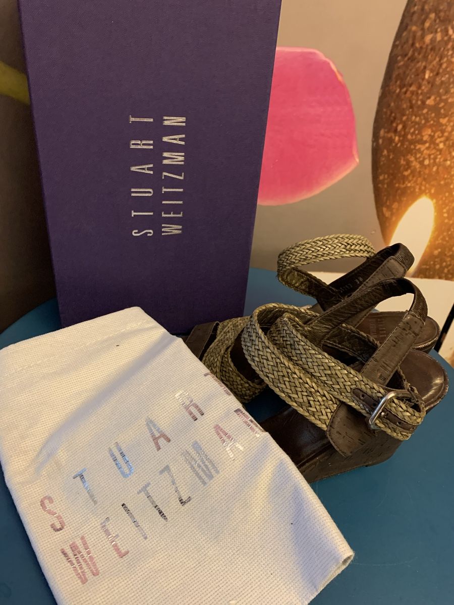 Stuart Weitzman Damenschuhe: STUART WEITZMAN: Edle geflochtene Sandalen – Neu (gemäss Beschreibung) aus Mettmenstetten von _4_YOU_ 5
