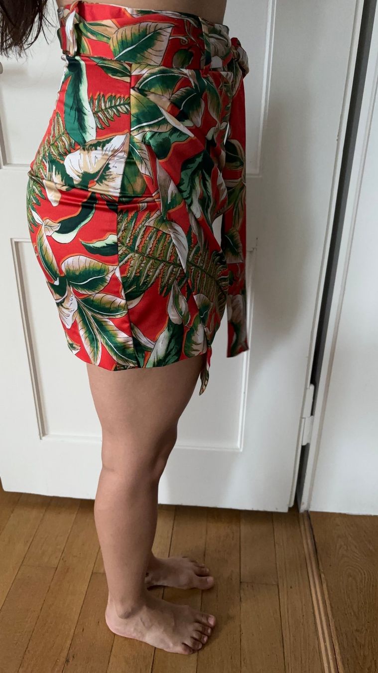 Mango Gonne: Colourful Skirt Mango Suit – Usato da Zürich venduto da jas_5mwh 4