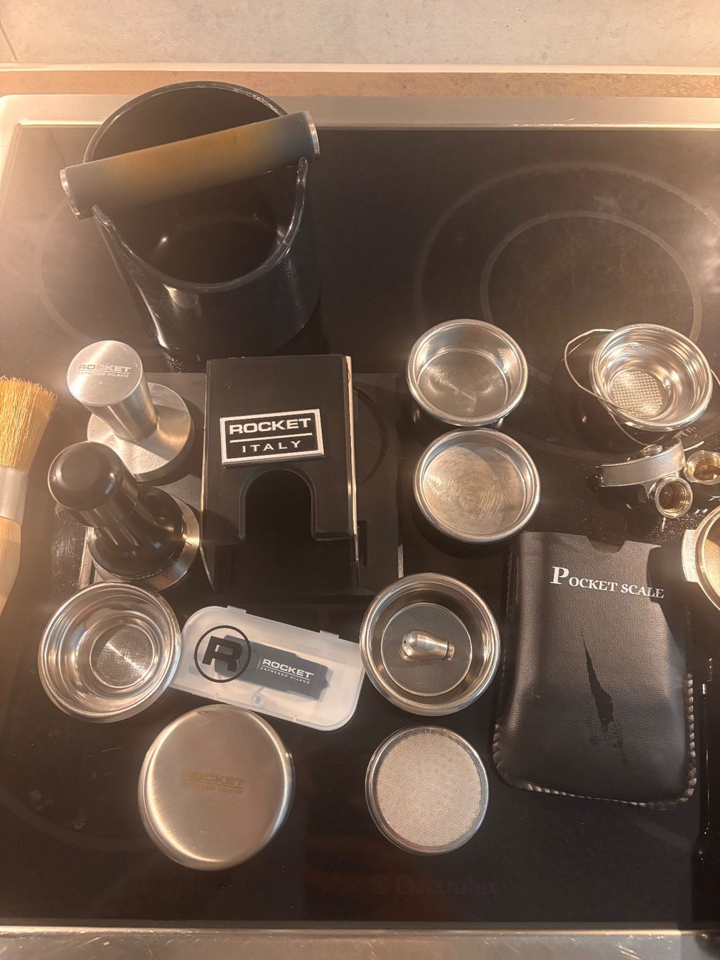 Rocket Macchine per caffè & Macchine per espresso: Rocket Appartamento + Faustino Mühle + Barista Set – Usato da Spiez venduto da EglantineSpiez 6