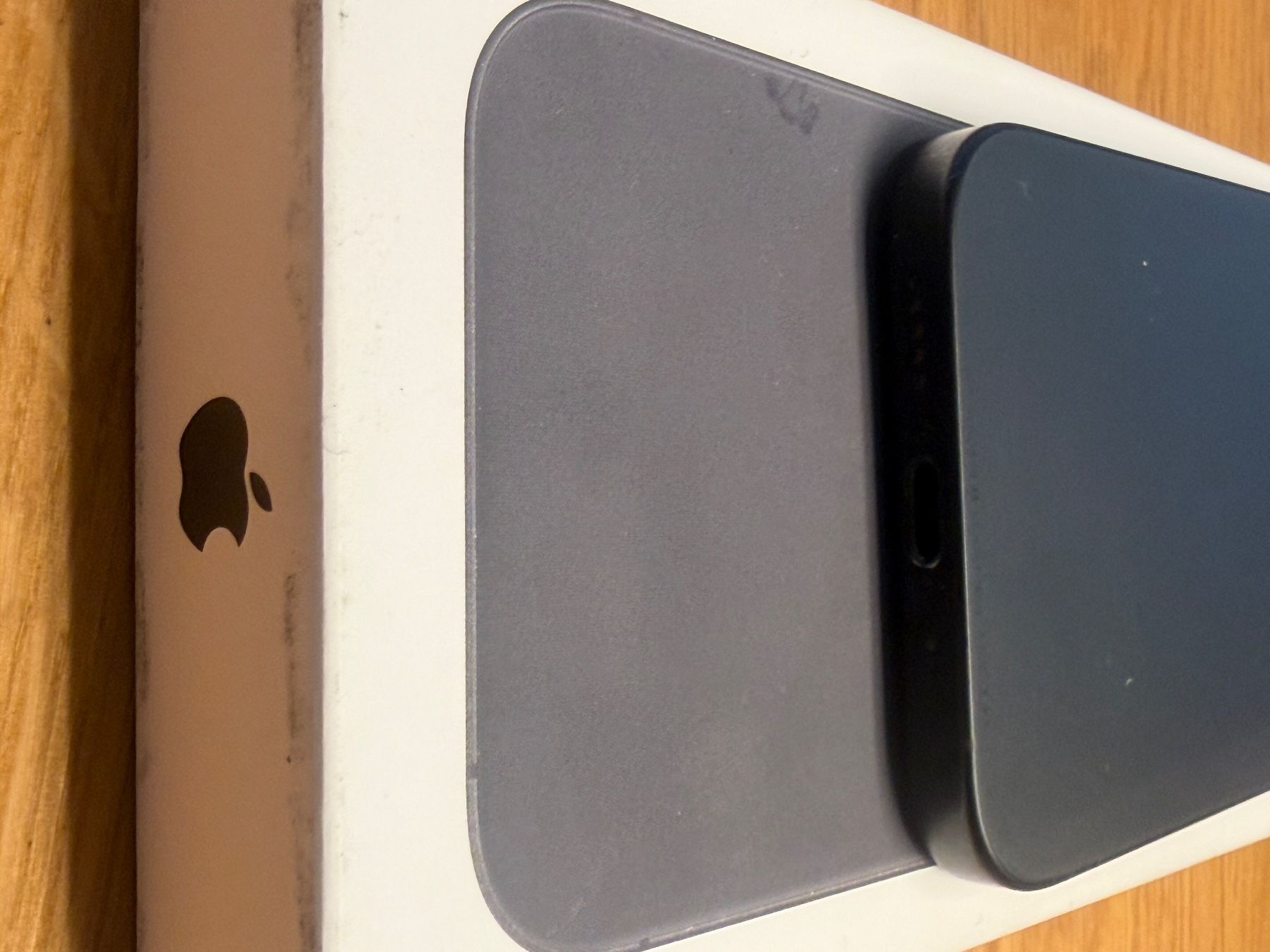 Apple Handys / Smartphones: iPhone 16, 128 GB, Schwarz – Gebraucht aus Burgdorf von Shawndx 4