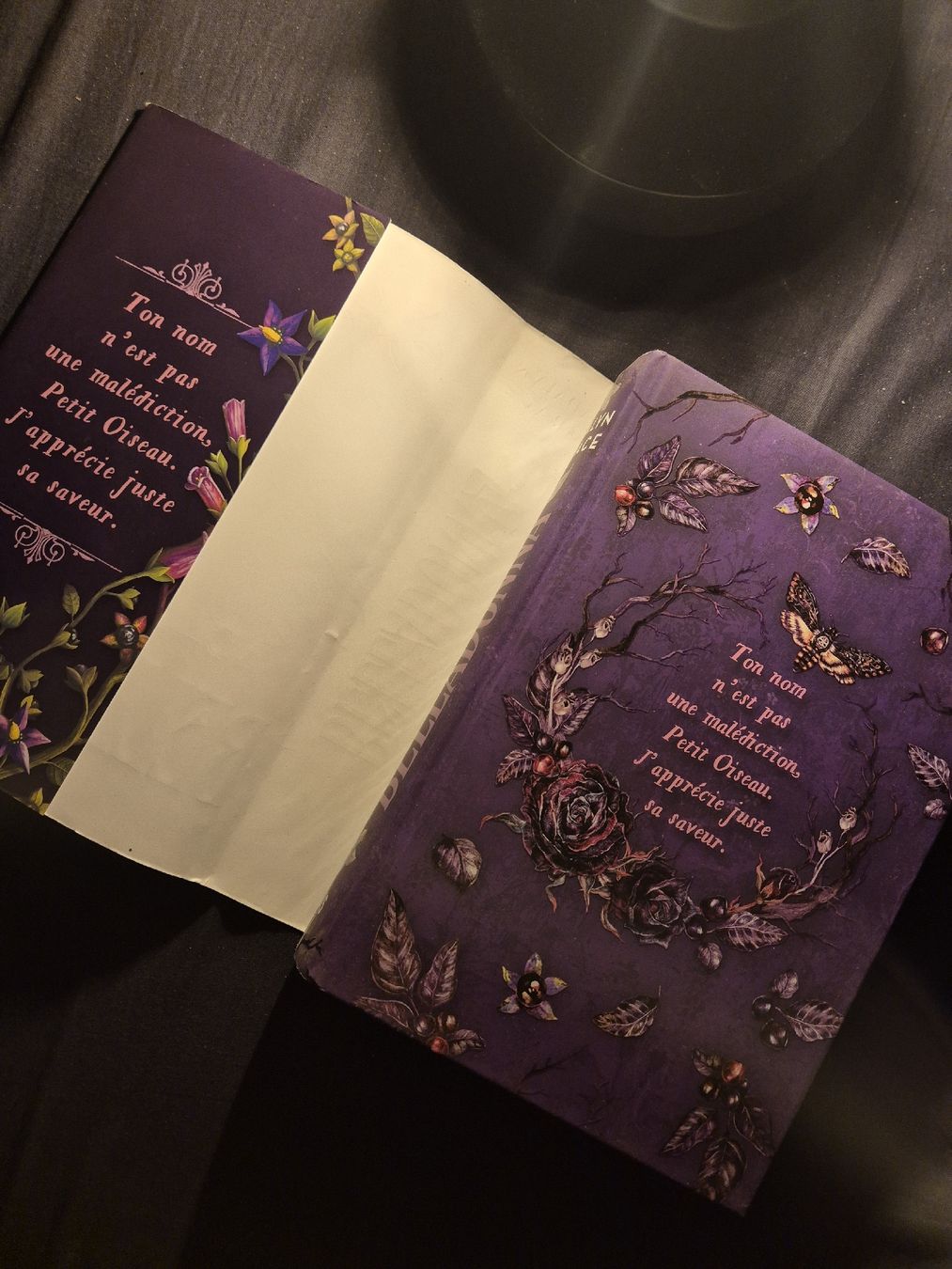 Livres: Belladonna - Adalyn Grace – D'occasion à Fleurier par cin_7qkd 2
