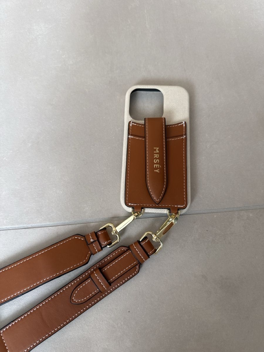 Mrséy Cover & Protezioni schermo: Mrséy Iphone 16Pro Phonecase – Nuovo (secondo la descrizione) da Schöftland venduto da jes_67zy
