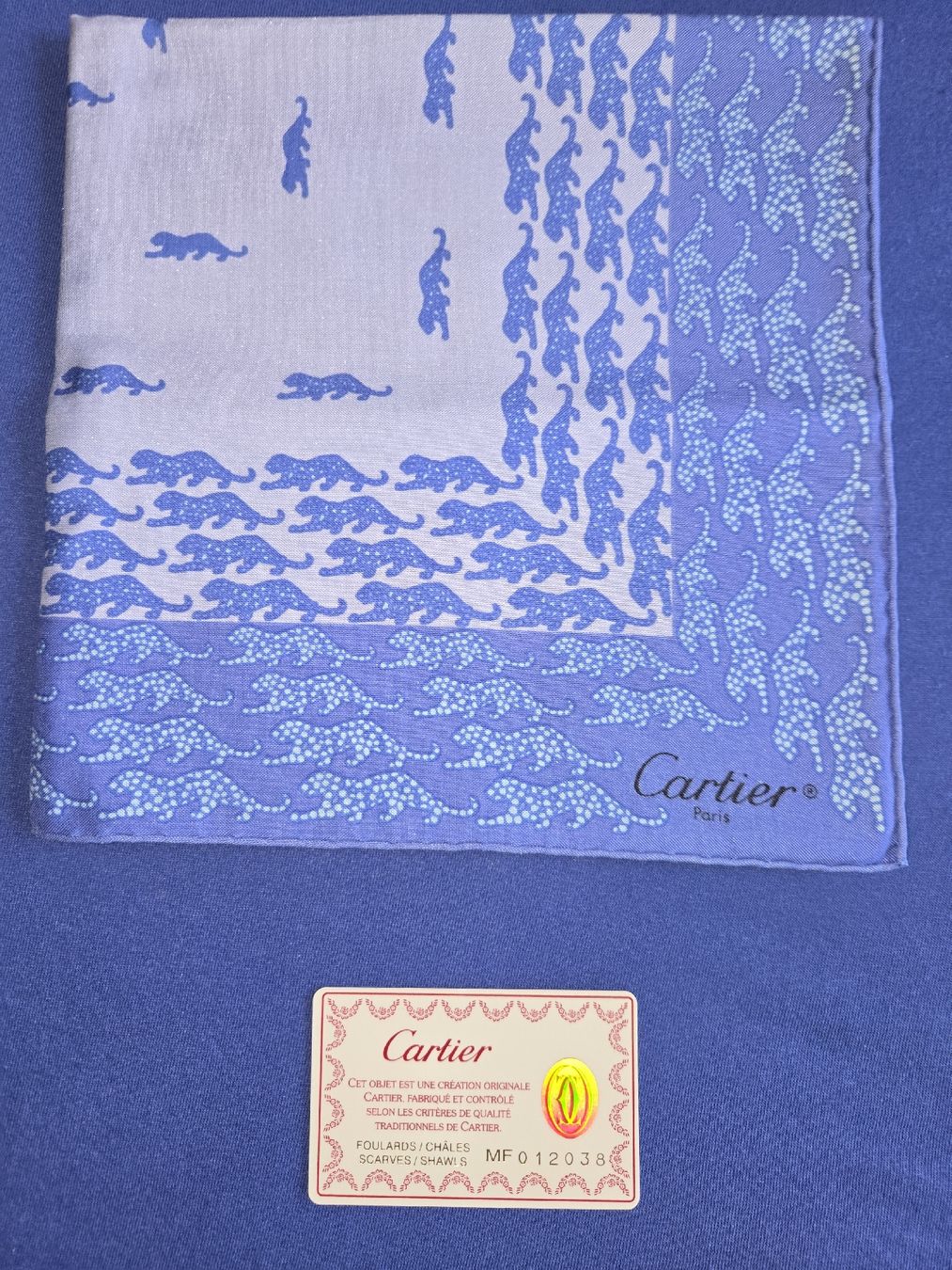 Cartier Foulard & Sciarpe: foulard Cartier – Nuovo (secondo la descrizione) da Montet (Broye) venduto da CandiceD 1