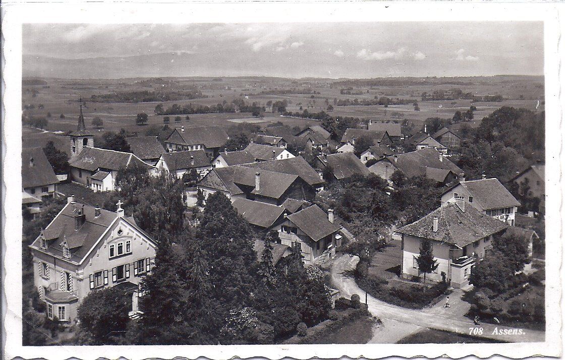 Ansichtskarten: ASSENS, le cœur du village – Gebraucht aus Les Verrières von Scampi0