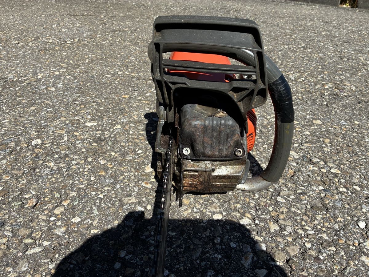 Husqvarna Scies: Husquarna 560 XP – D'occasion à Rüderswil par Avant530 3