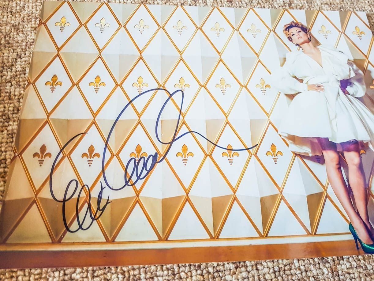 Autografi: Ella Endlich - Autogramm auf Foto – Usato da Kaisten venduto da Simpsons4