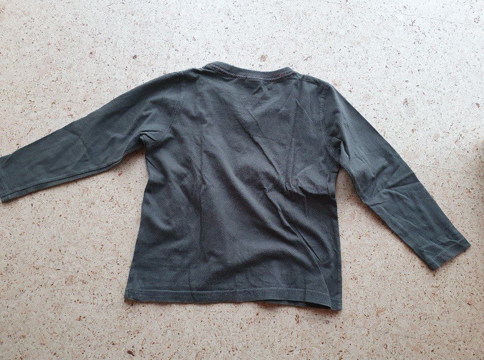 Maglioni & Felpe: Sweatshirt Gr. 110/116 – Usato da Oberegg venduto da Roberto24 1