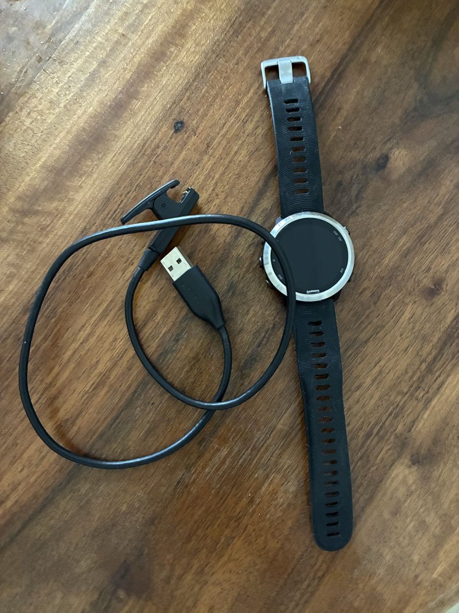 Garmin Smartwatch: Garmin Forerunner 645 Music – Gebraucht aus Solothurn von veylo