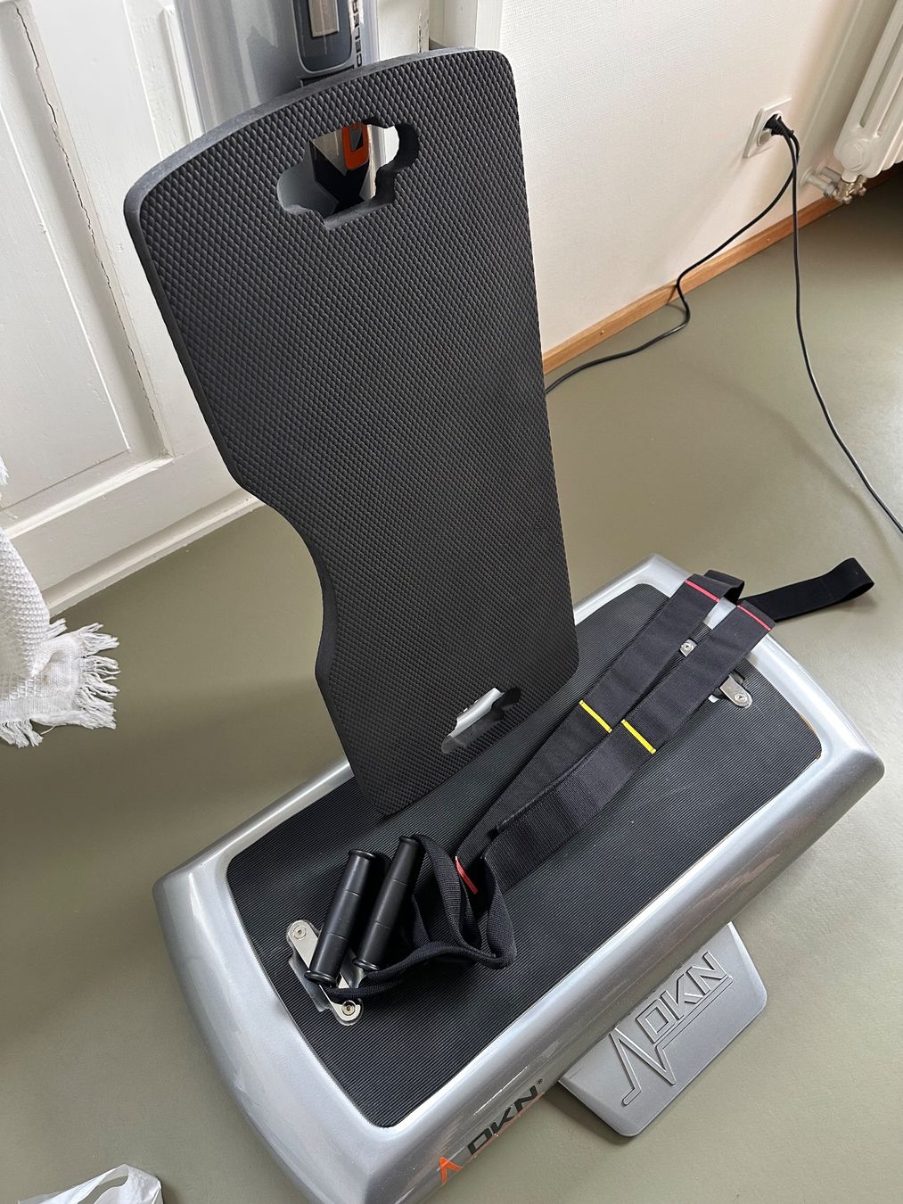 Hometrainer: Vibrationsplatte XG-10 von DKN Technology – Gebraucht aus Chur von jopazh 8