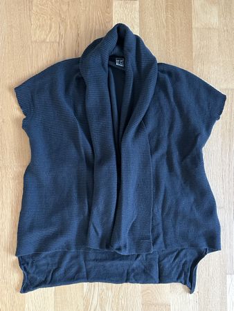 Gilet/ Strickweste  von Klein Basel