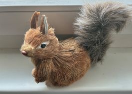 Herbstdeko 2 EICHHÖRNCHEN