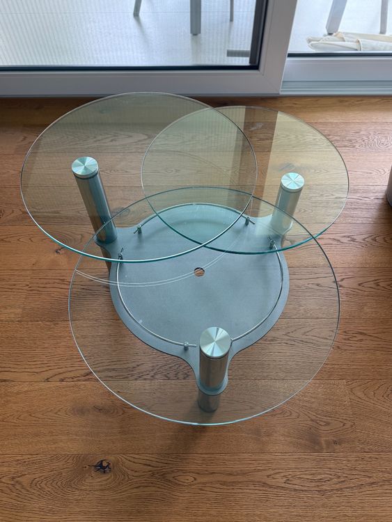 Tables: Moderner Glascouchtisch, Dreibein Design – D'occasion à Kloten par Nad81 2