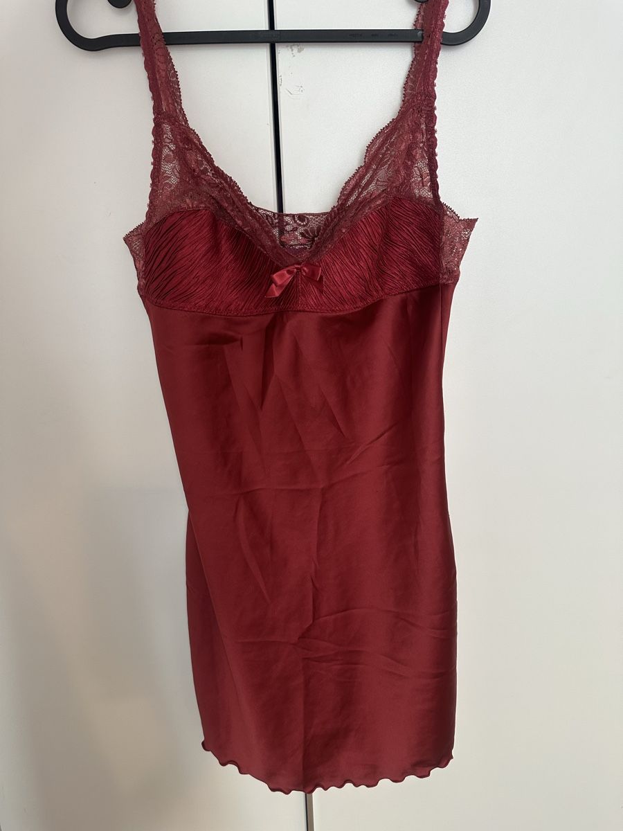 Vestiti: Kleid rot Spitze Satin Grösse S – Usato da Zürich venduto da lil_k65c
