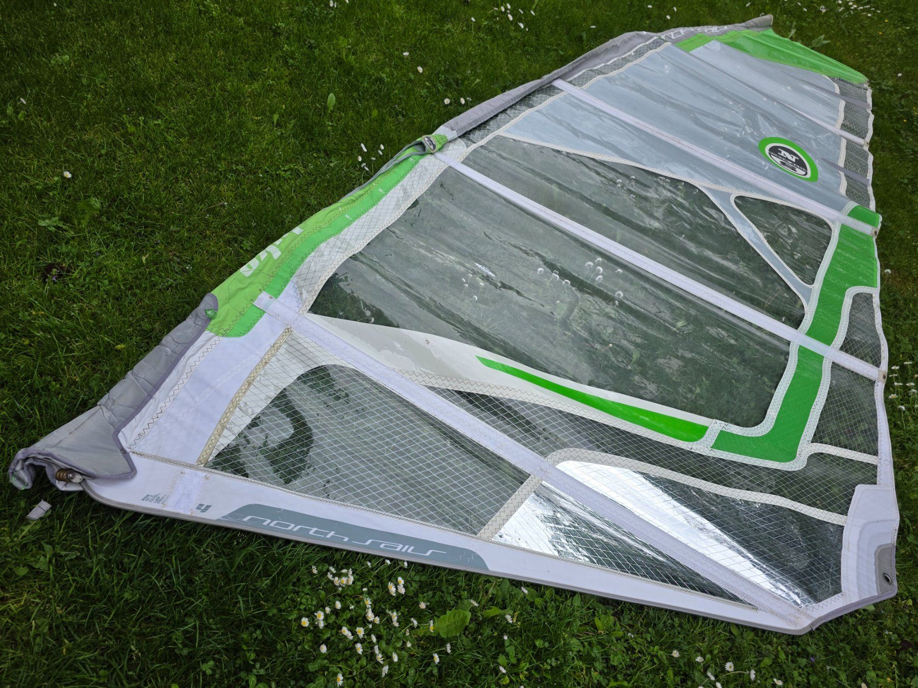 North Sails Surf: Windsurfsegel North Duke 6,4 – Usato da Buchs SG venduto da swisssurfer007