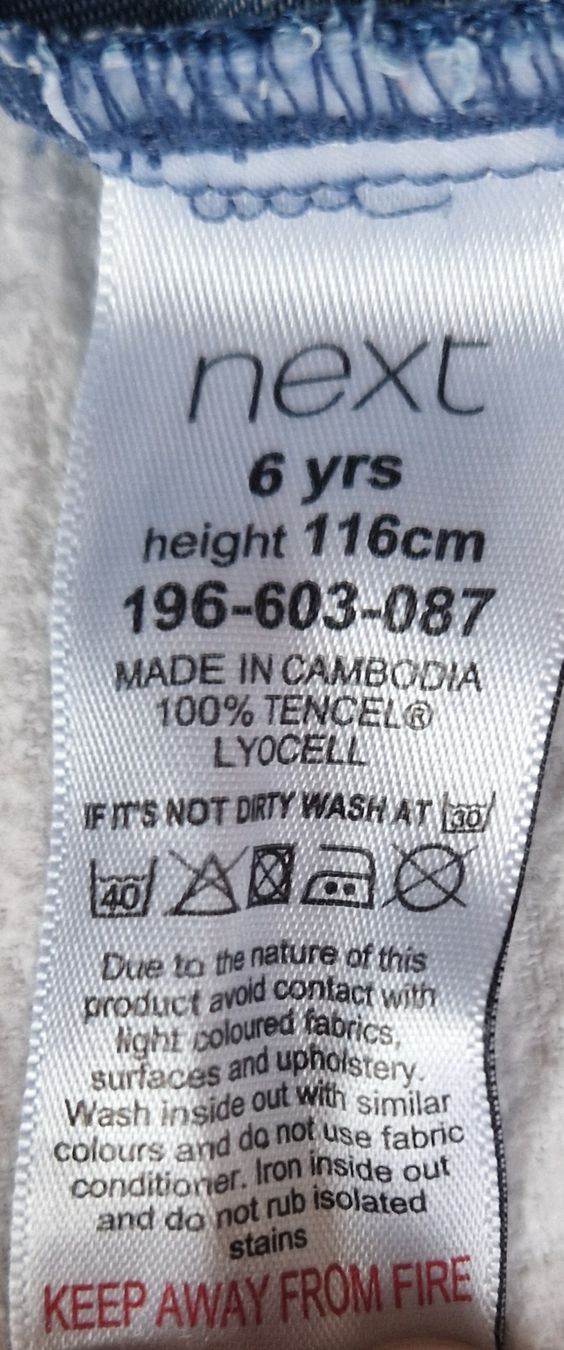 Next Vestiti & Gonne: Next Mädchen Hemdkleid, Gr.116 – Usato da Muri b. Bern venduto da rol_xtf8 4