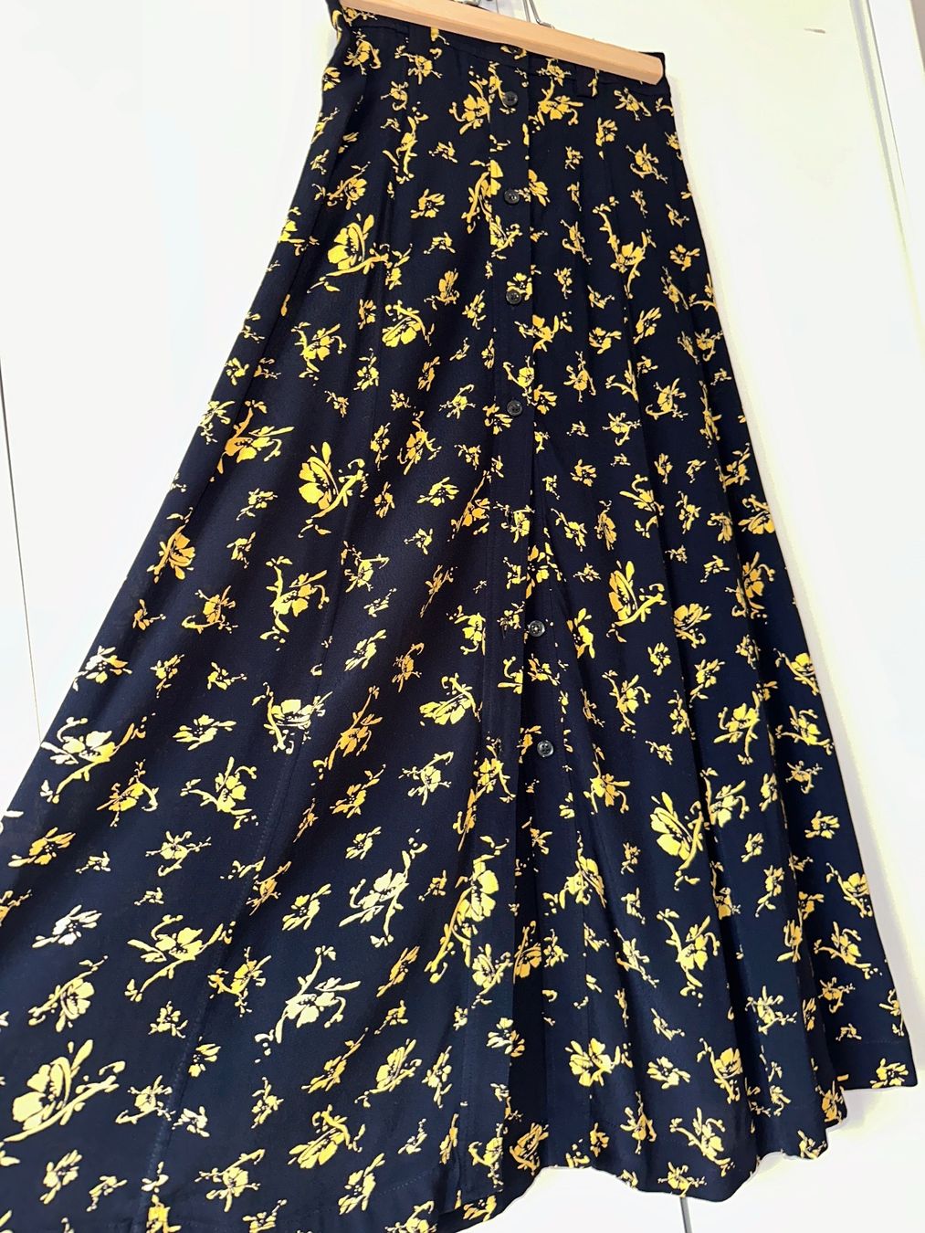 Ganni Röcke: Ganni maxi skirt XS – Gebraucht aus Genève von kam_m6mq