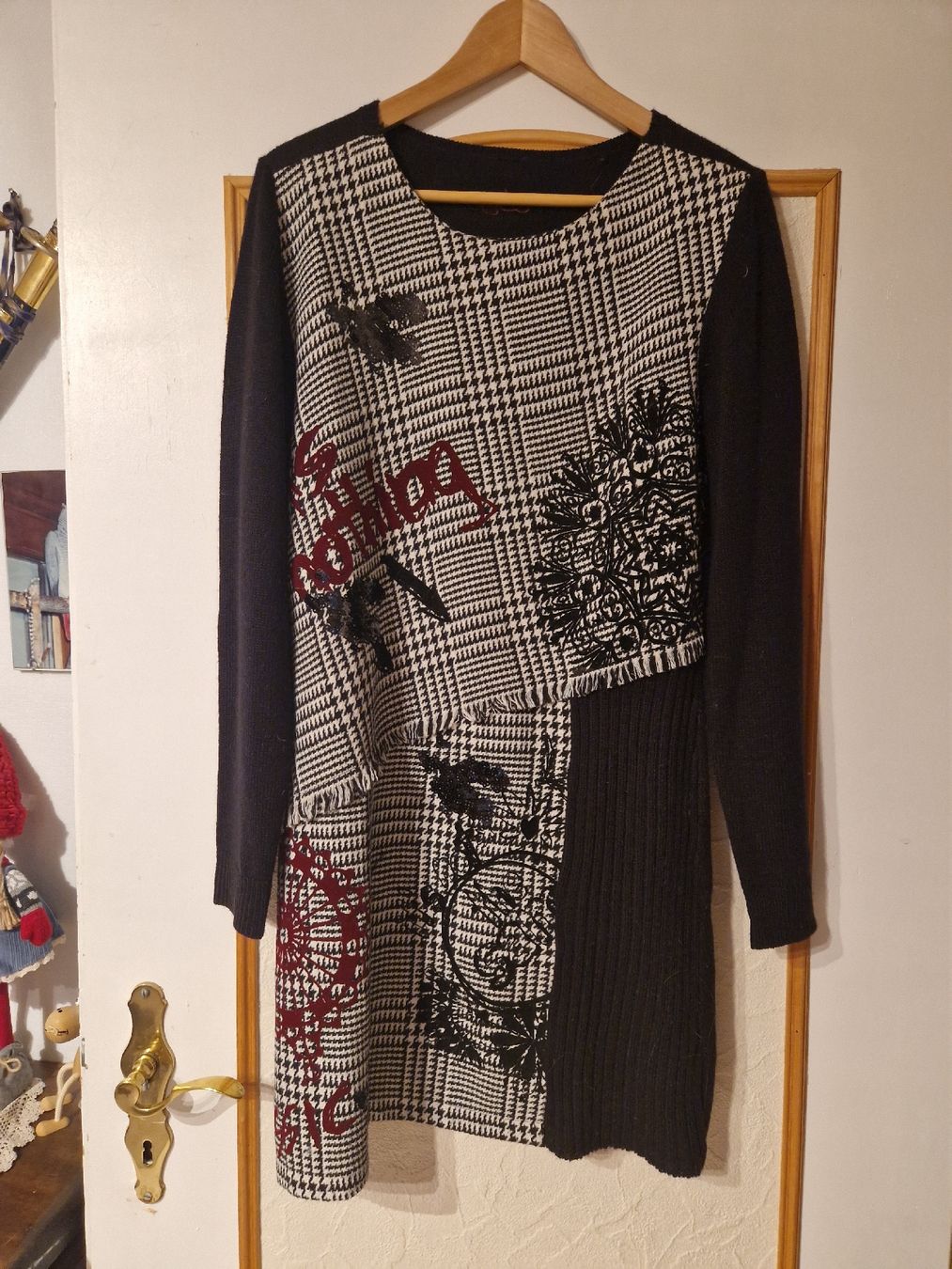 Desigual Vestiti: Robe DESIGUAL 44 – Nuovo (secondo la descrizione) da SAXON venduto da Mariposita1428