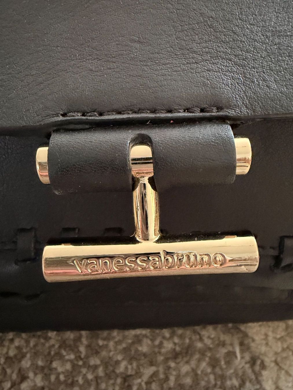 Vanessa Bruno Borse: Echte Vanessa Bruno Leder^handtasche NEU – Nuovo (secondo la descrizione) da Zürich venduto da A255949 1