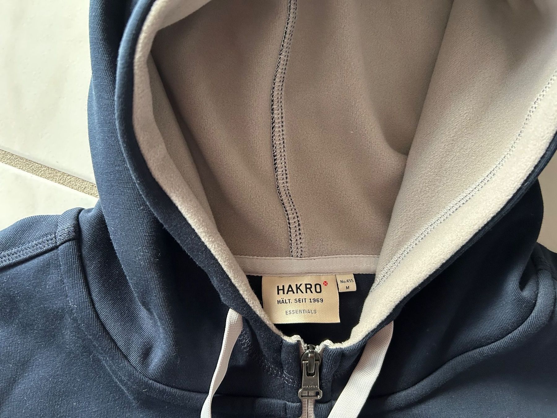 Maglioni & Felpe: Hoody dunkelblau, Grösse M, NEU – Usato da Gutenswil venduto da walker60 2