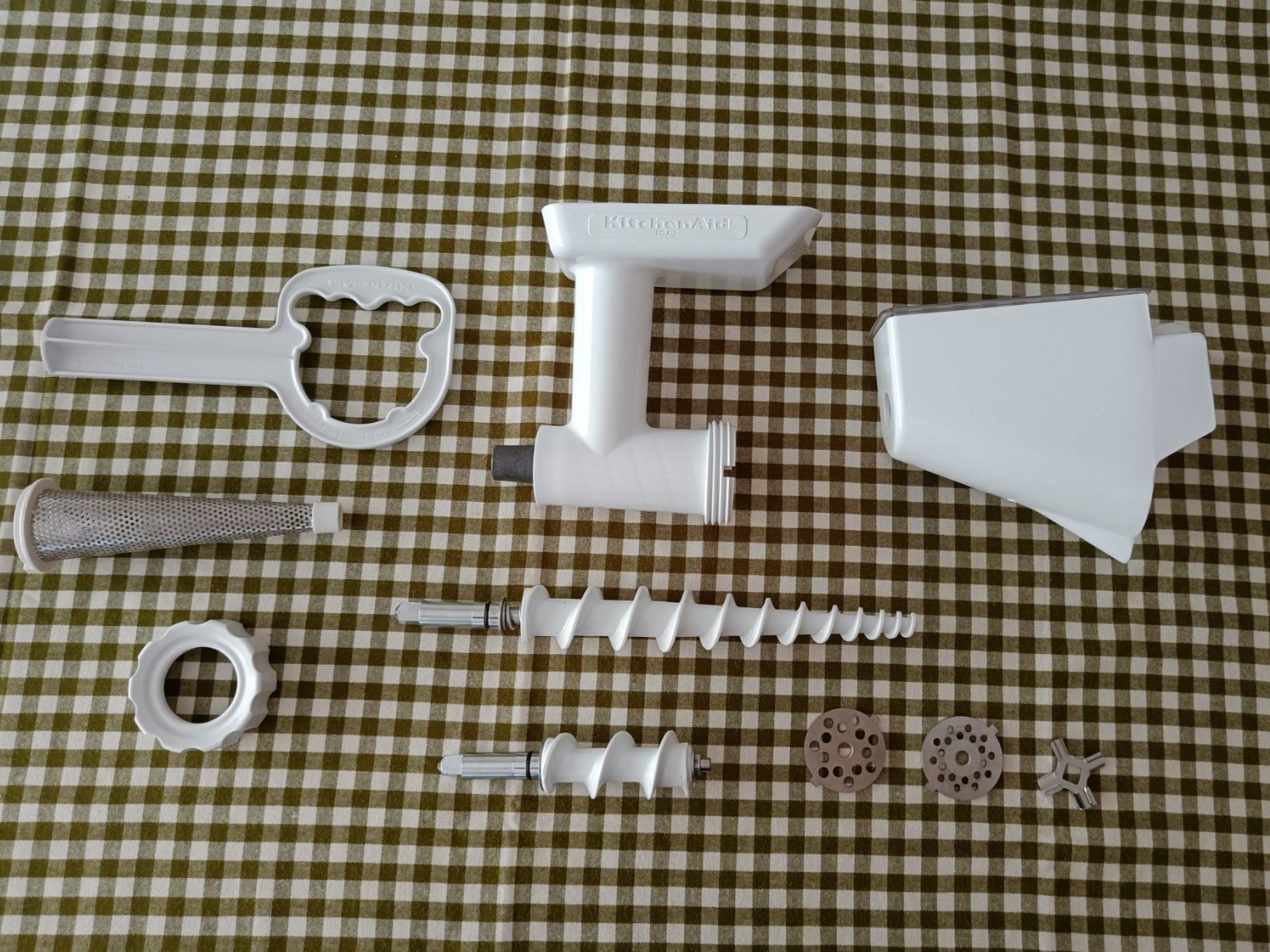 Kitchenaid Elettrodomestici da cucina: KitchenAid Fleischwolf und Pürieraufsatz – Usato da Zürich venduto da Atelier.Second