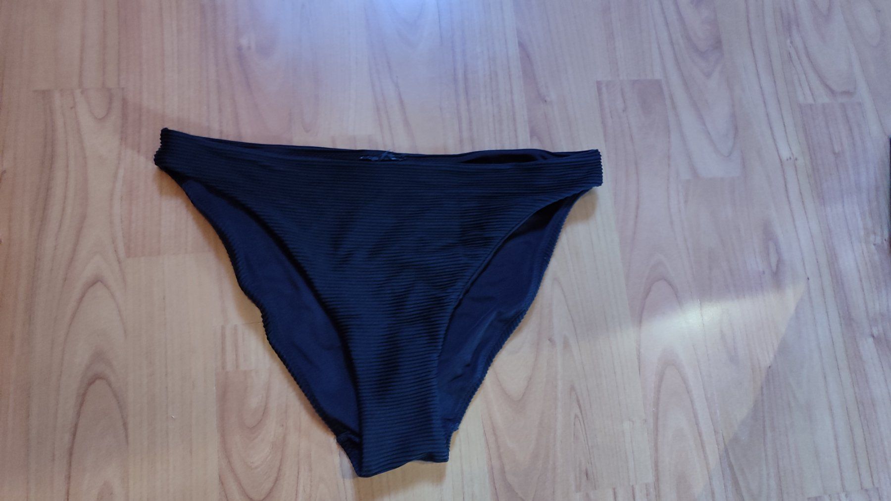 Zara Kleiderpakete: Badeanzug, Bikini, NEU, Gr. 38, Set: 9 Stk. – Neu und originalverpackt aus Brüttisellen von nic_xm7s 1