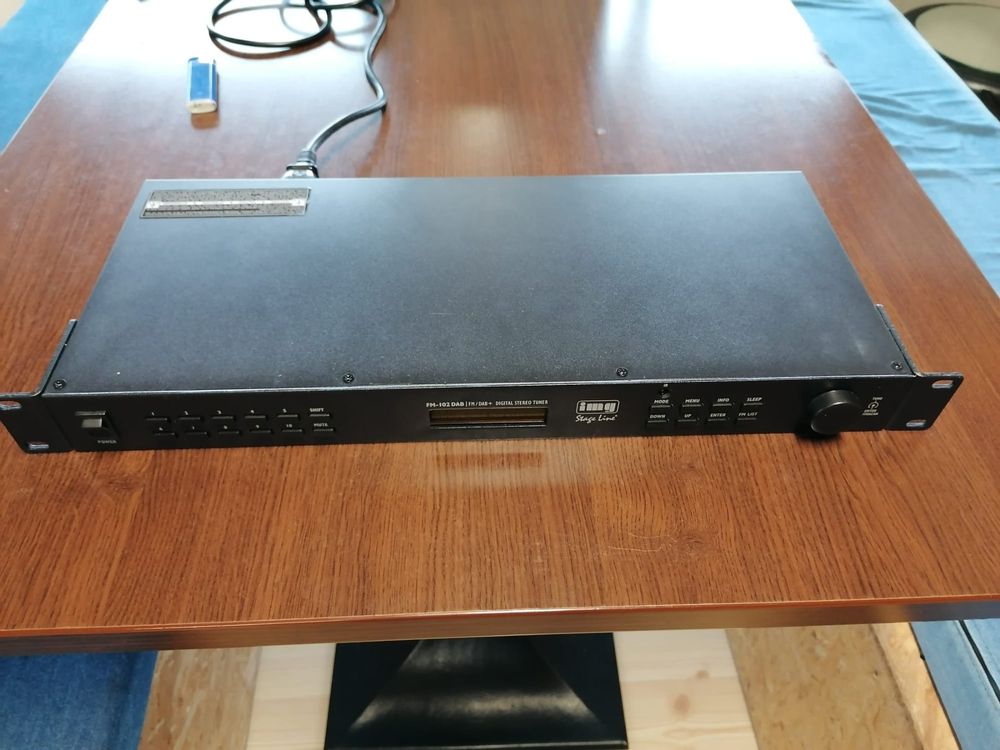 MONACOR FM-102DAB Digitaler Stereotuner – Empfang Von FM & DAB+, Mit Fernbedienung, 19-Zoll-Rack-Einbau