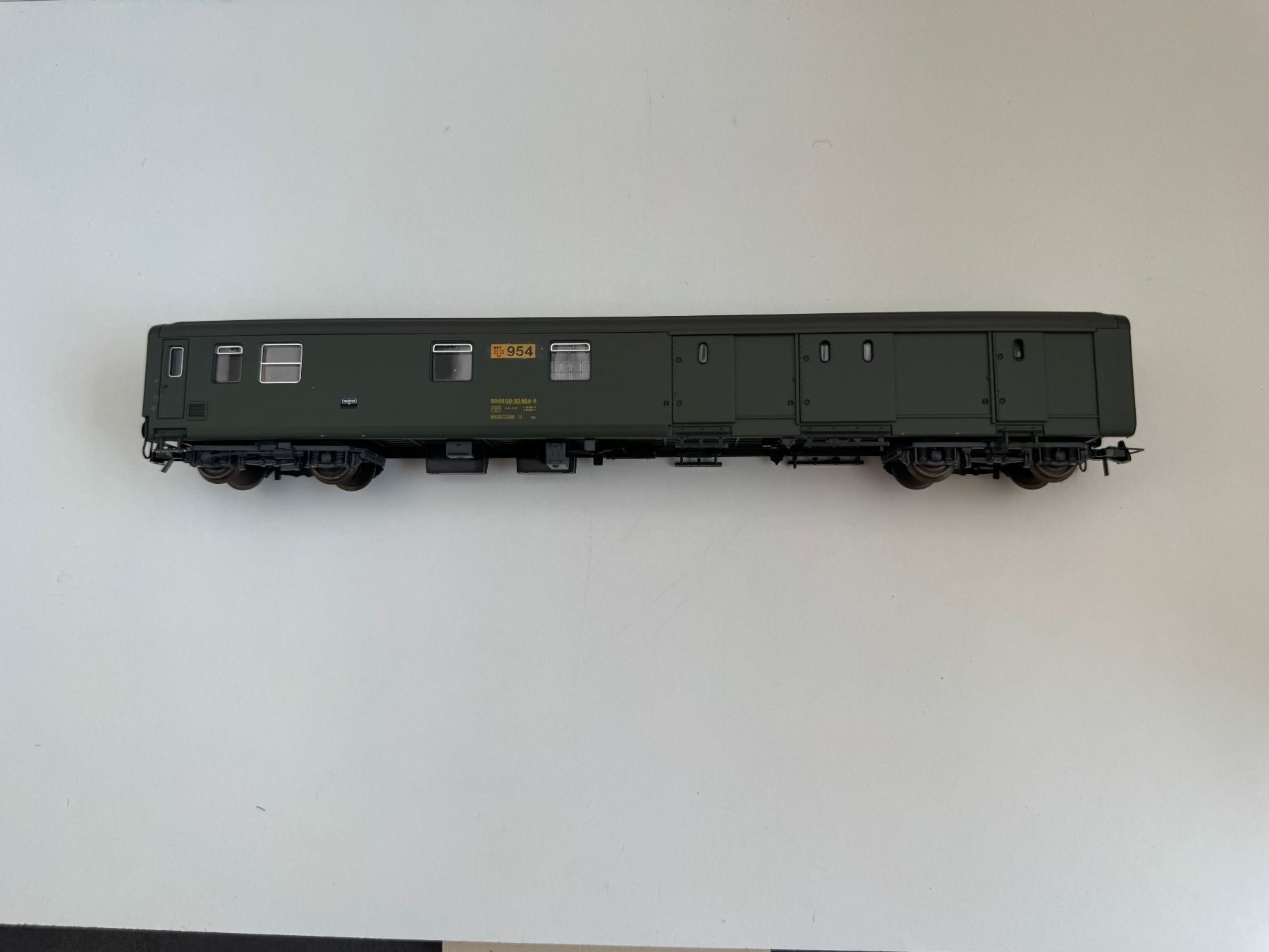 Roco Modellini di ferrovie: Roco SBB Einheitswagen EW II Postwagen, Ep. V – Nuovo (secondo la descrizione) da Richterswil venduto da Tram1 2