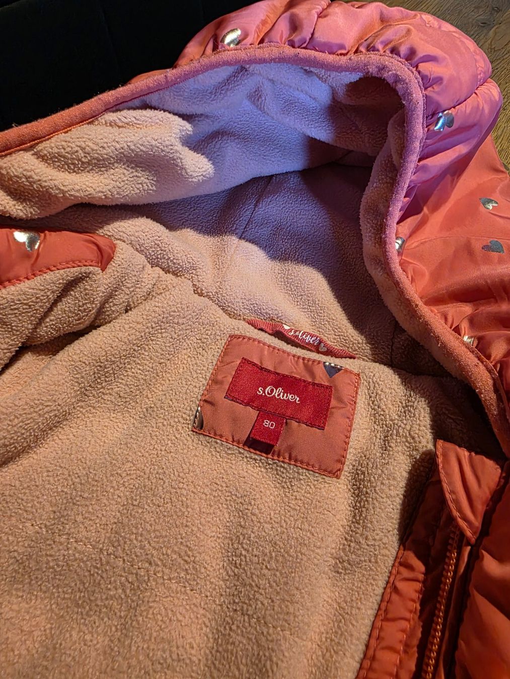 S.Oliver Giacche & Cappotti: Jacke mit Herzmuster Grösse 80 – Usato da Stoos SZ venduto da may_p9xx 3