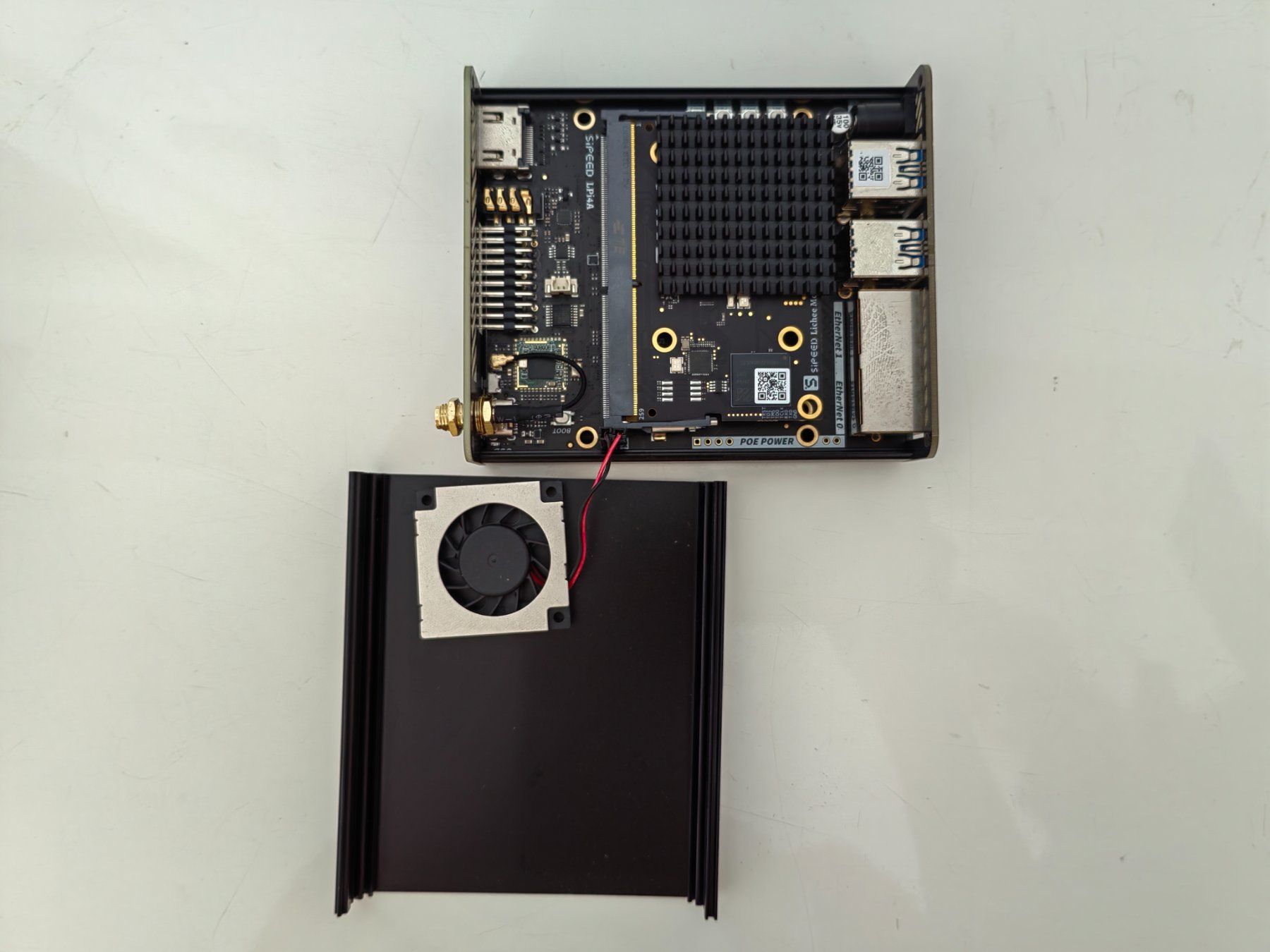 Raspberry Pi PC: Sispeed LicheePi4A  (8+32GB) – Usato da Zürich venduto da Yao_und_Clemens
