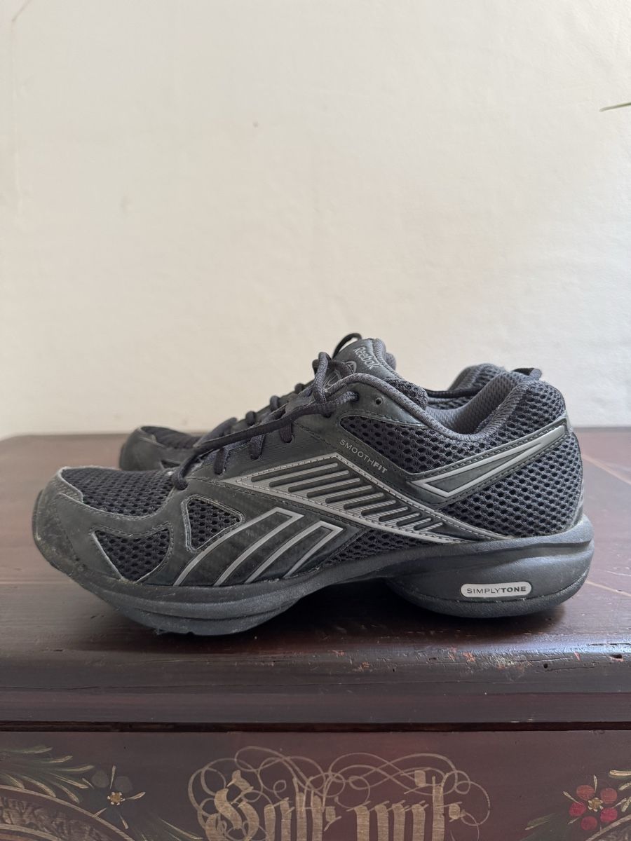 Reebok Scarpe da donna: Reebok Schuhe – Nuovo (secondo la descrizione) da Turgi venduto da eiiinalem