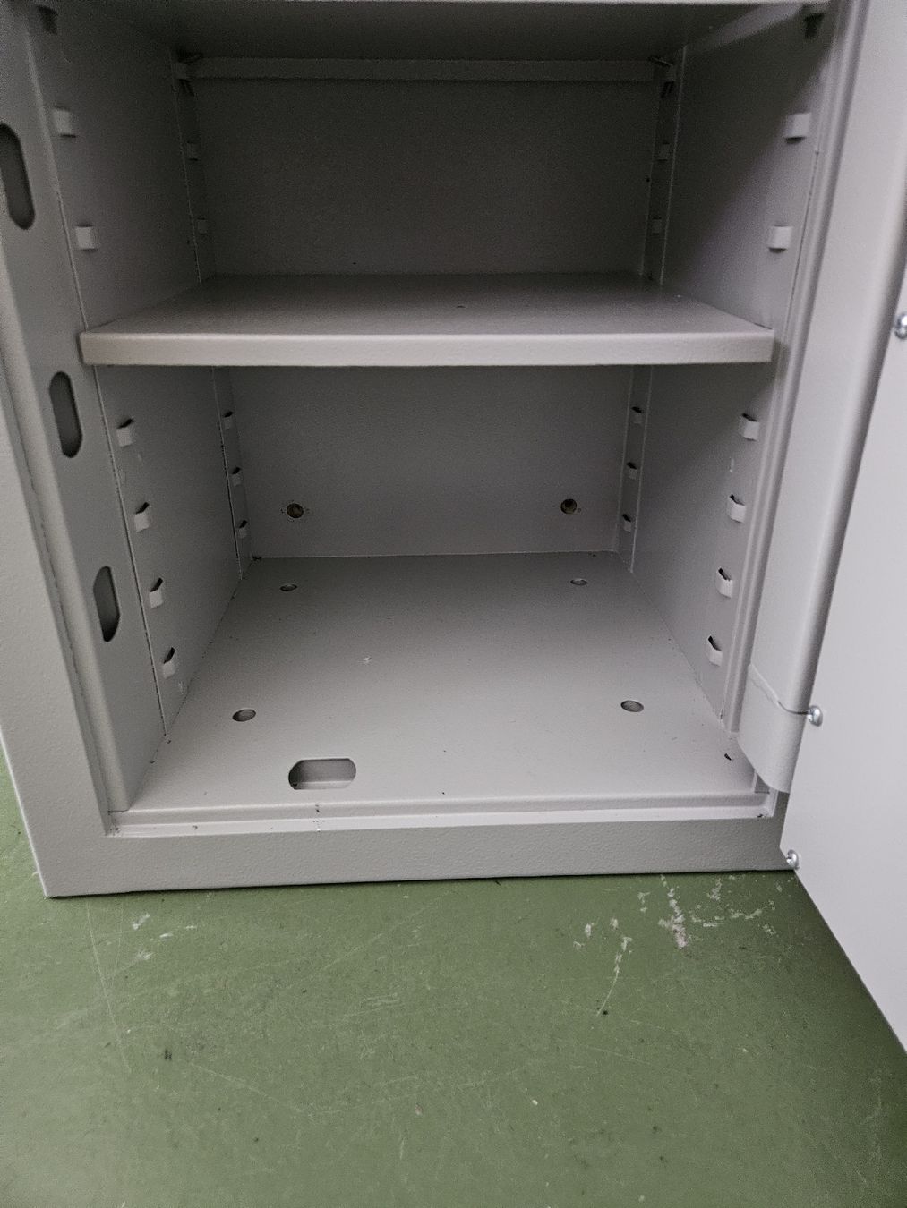 Coffre-fort: Safe / Tresor / Stahlschrank Rieffel – D'occasion à Pratteln par Cartonsducoeur_bl 4
