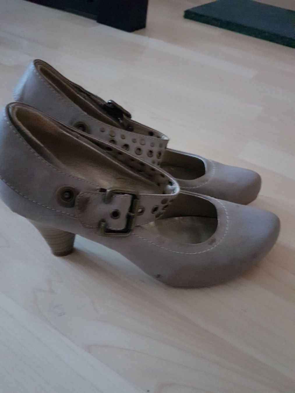 Scarpe da donna: Schuhe Halbschuhe Pumps Gr. 39 – Nuovo (secondo la descrizione) da Winterthur venduto da Dream_of