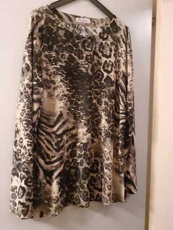 Damen TShirtTierprint beige/schwarz Grösse L