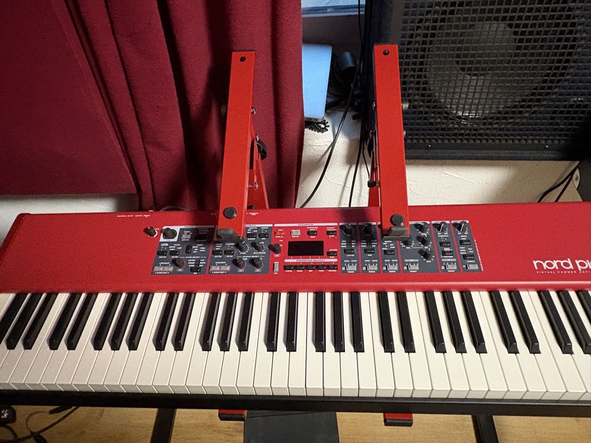 Nord Strumenti musicali: Nord Piano 5 73 – Usato da Bitsch venduto da Qsign 3