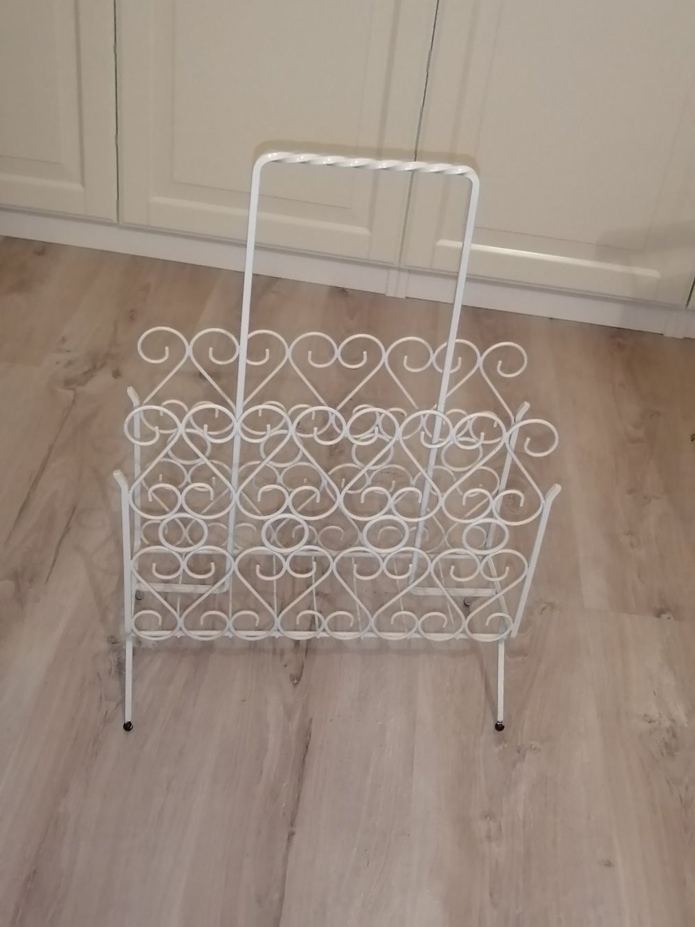Autres articles pour la maison: Zeitungsständer Shabby Chic – D'occasion à Nunningen par silvermoon68 9