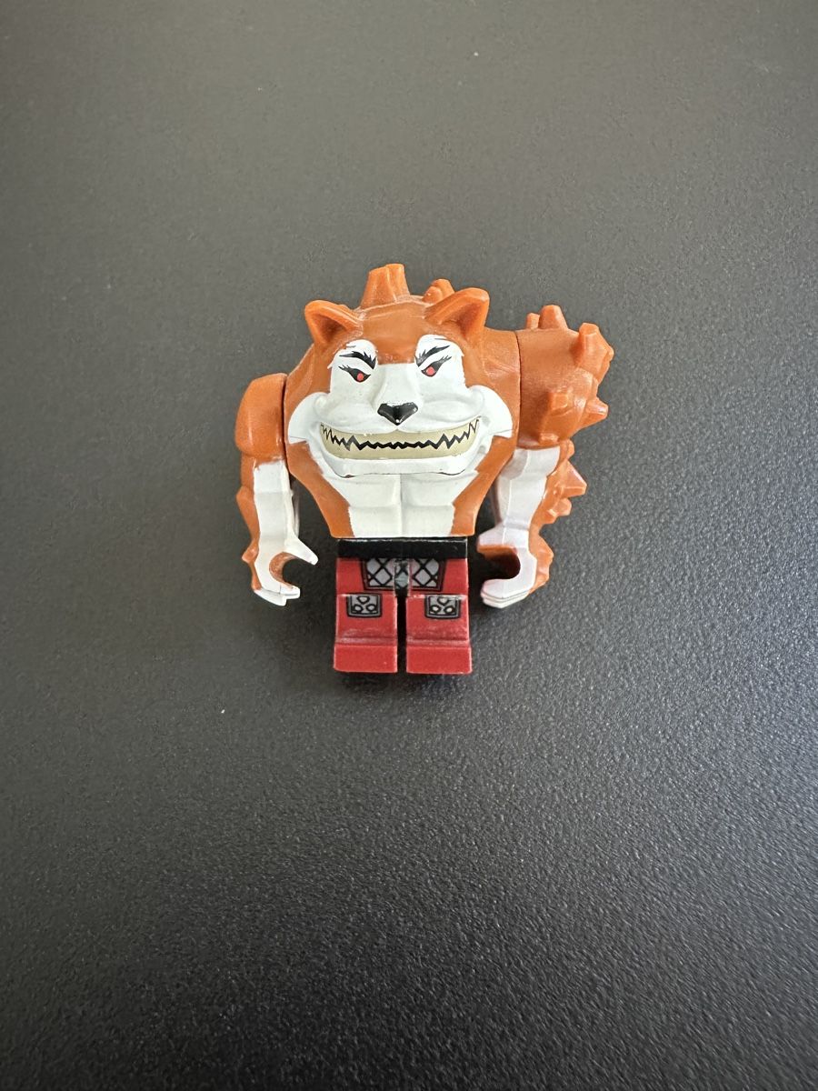 Lego Spielzeuge: Lego TMNT Dogpound – Gebraucht aus St. Gallen von Jas_r2t5