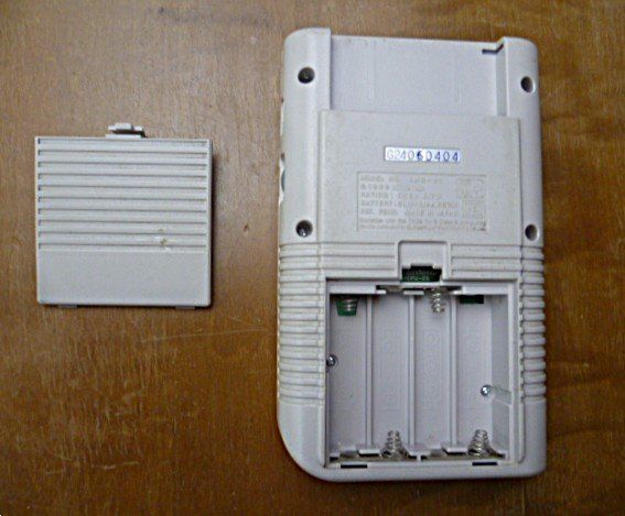 Nintendo Consoles: Nintendo Game Boy Classic DMG-01 – D'occasion à Effretikon par Heimstudio 4