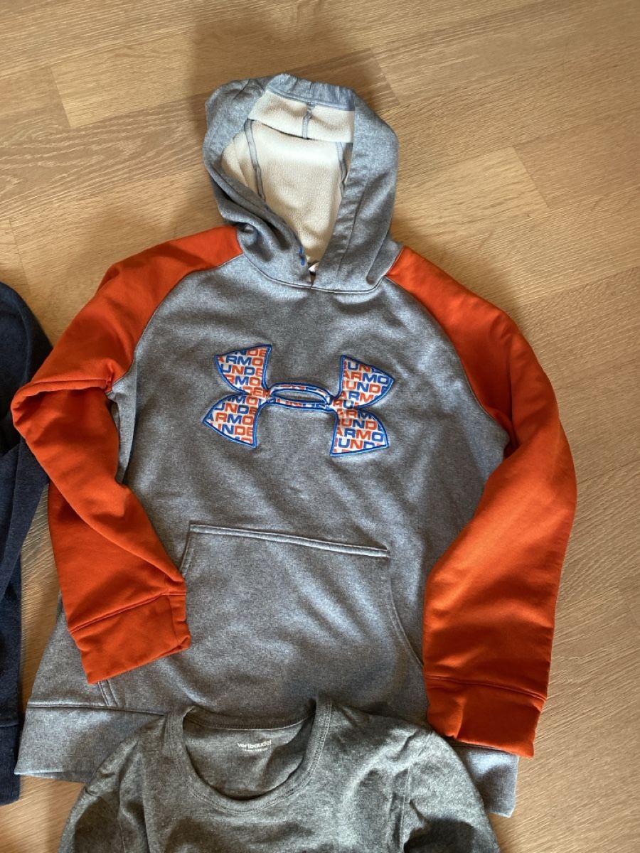 Lotti & Set di vestiti: Pulli set - Jungen - Gr. 134/140 – Usato da Hergiswil NW venduto da mar_js5v 2
