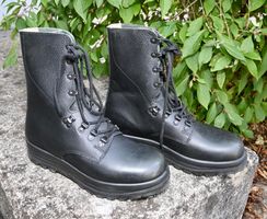 Kampfstiefel KS 90 Minerva 10 guter zustand 290 7 GR44