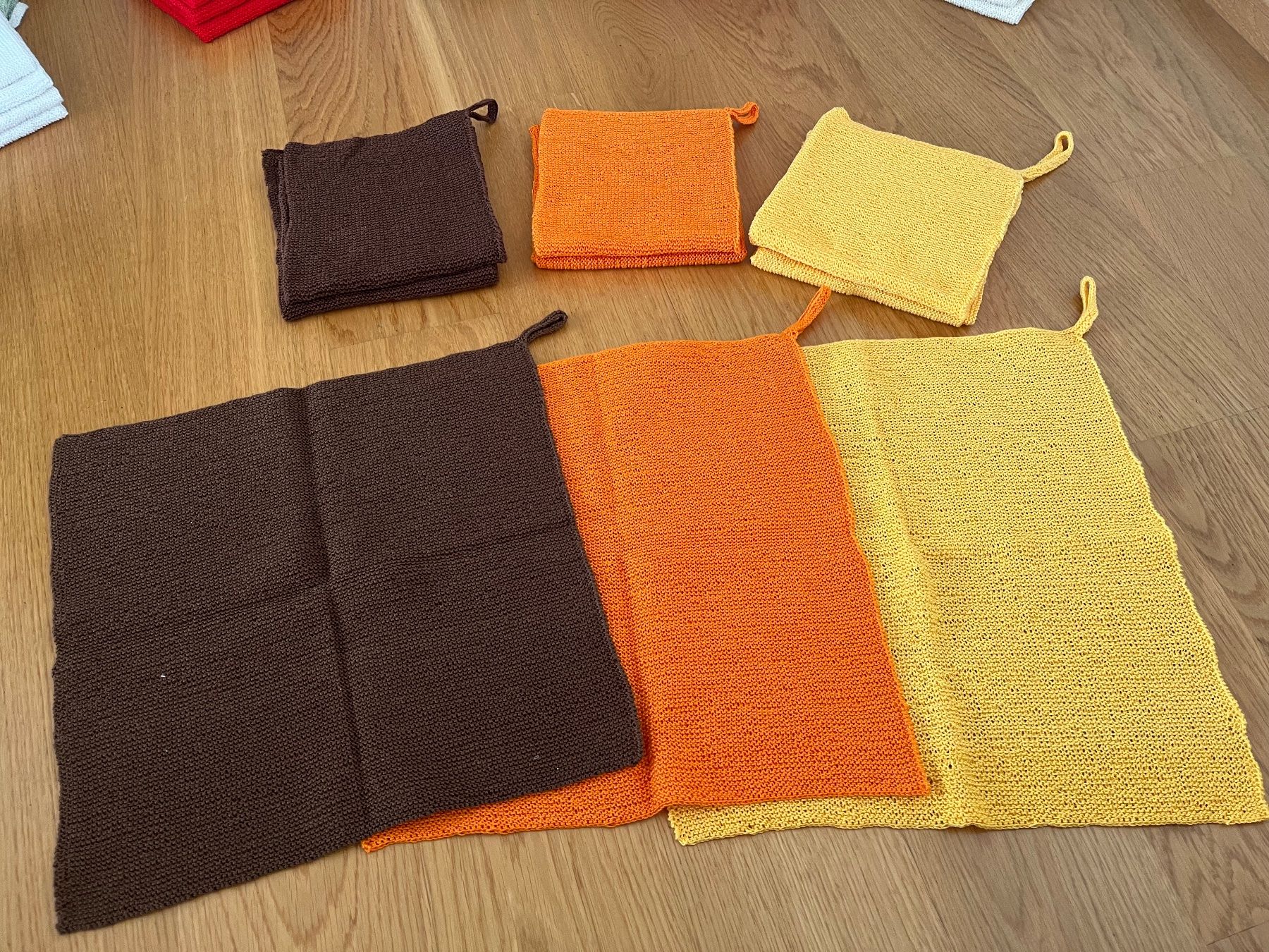 Altro per la casa: Handgestrickte Waschlappen 100% BW div. Farben – Nuovo (secondo la descrizione) da Zürich venduto da reg_rf87 2