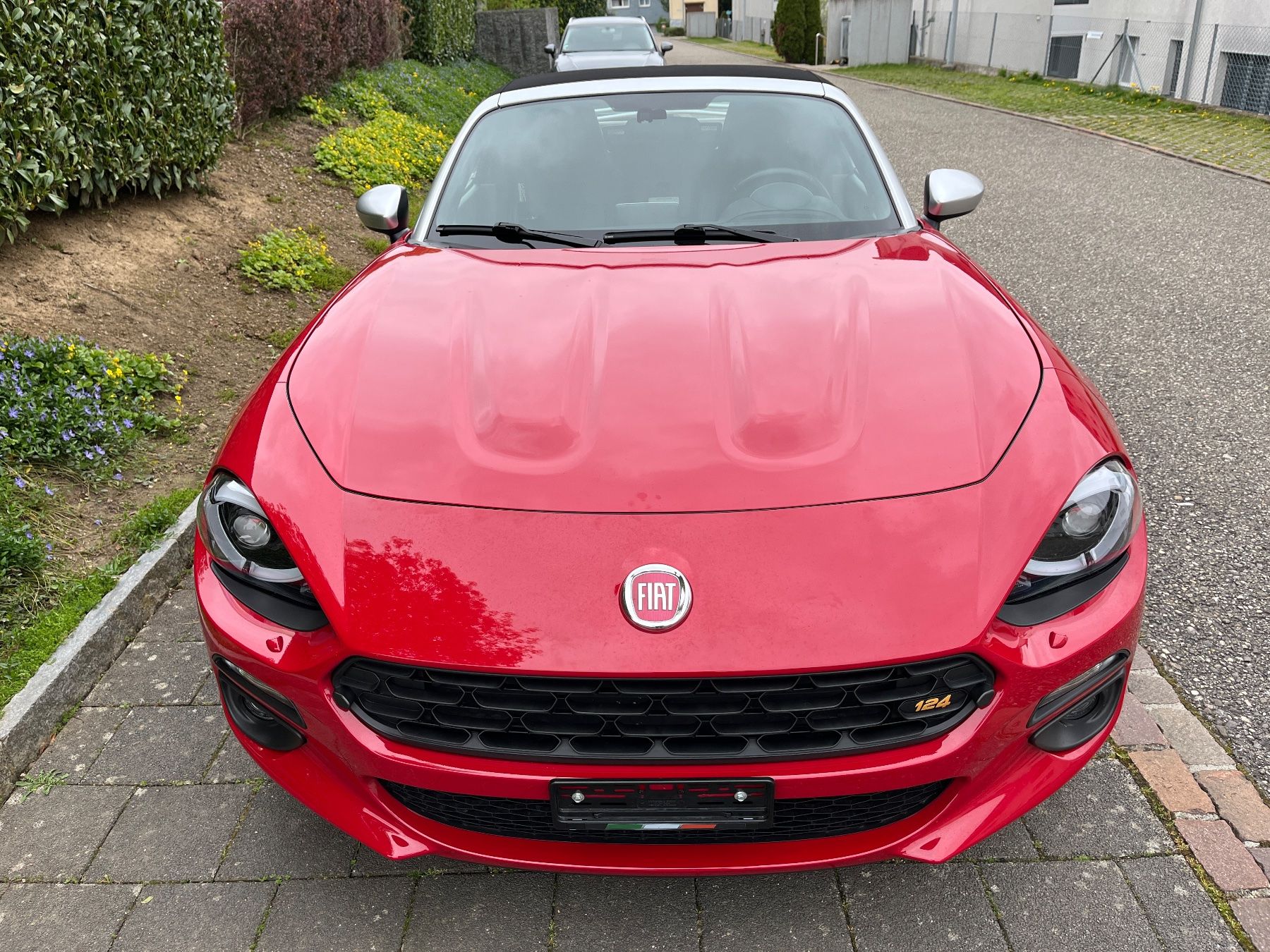 Fiat Autos: Fiat 124 Spider Limited Edition – Gebraucht aus Seengen von Ducevo