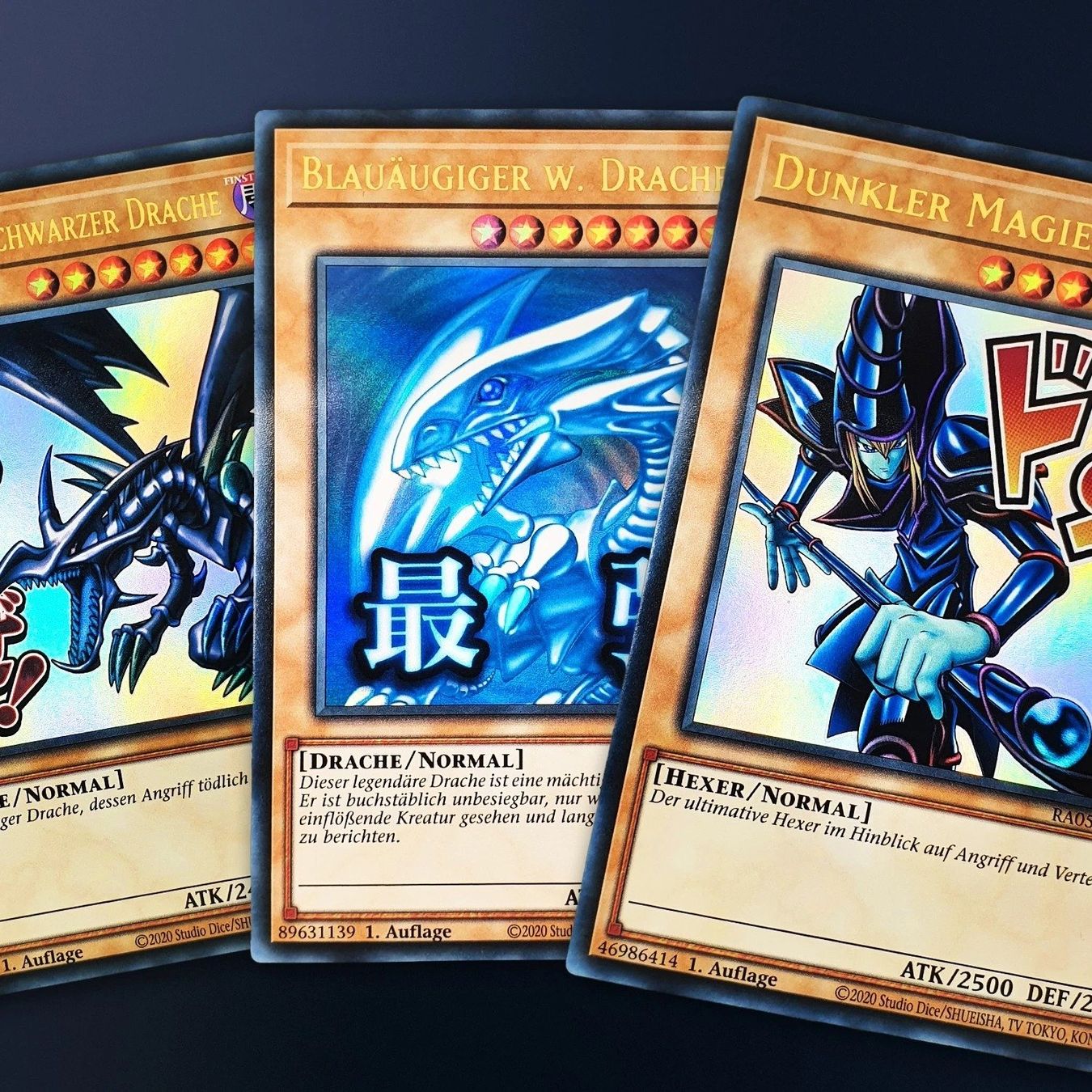 Yugioh Carte collezionabili: Blauäugiger Weisser & Rotäugiger Schwarzer Drache, Dunkles – Nuovo e nell'imballaggio originale da Chur venduto da -NewERA-