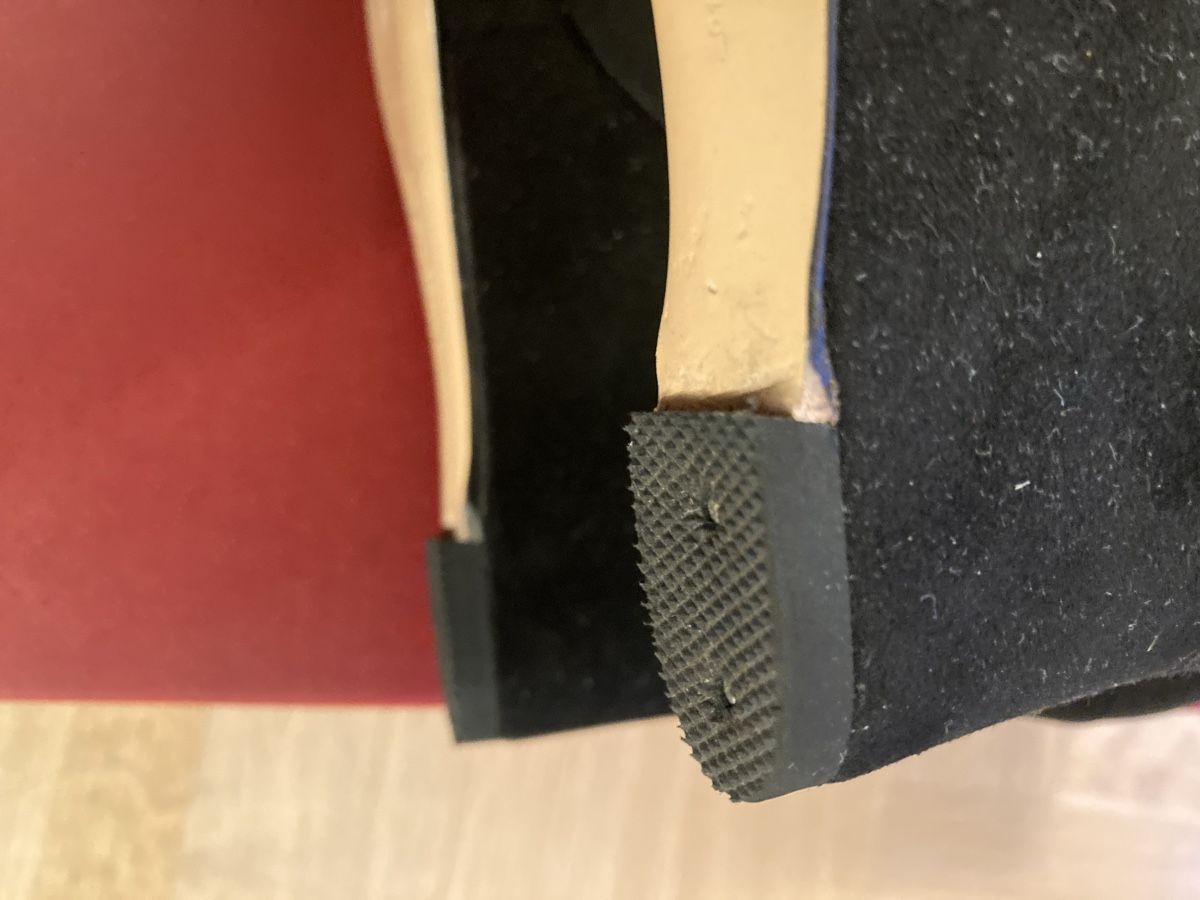 Salvatore Ferragamo Scarpe da donna: Ferragamo Wedges Black Suede Size 7.5C – Usato da Zürich venduto da Maki333 8