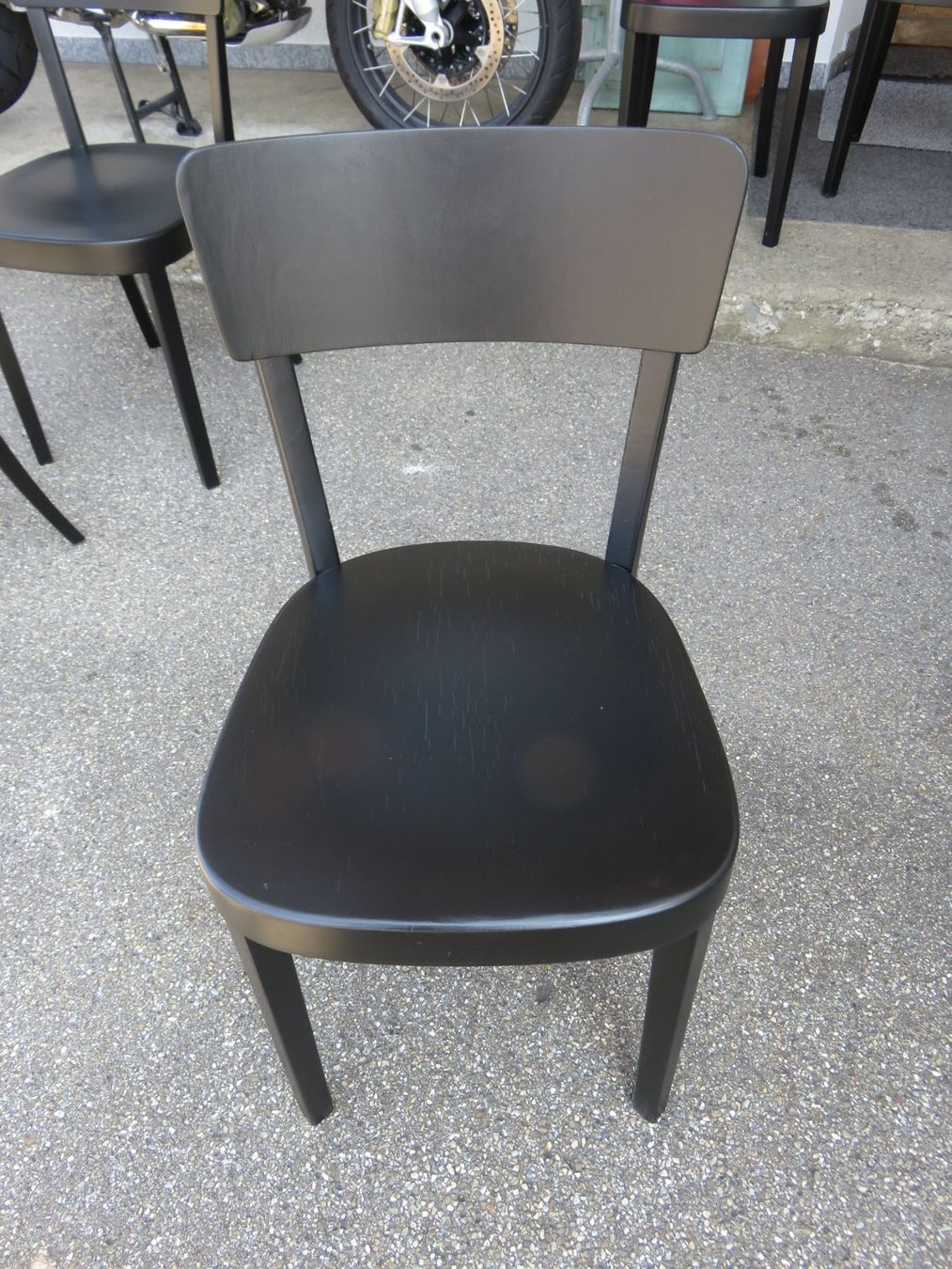 Horgen Glarus Chaises: 6 antike Beizenstühle Horgen-Glarus – D'occasion à Ruswil par Mfladibus 3
