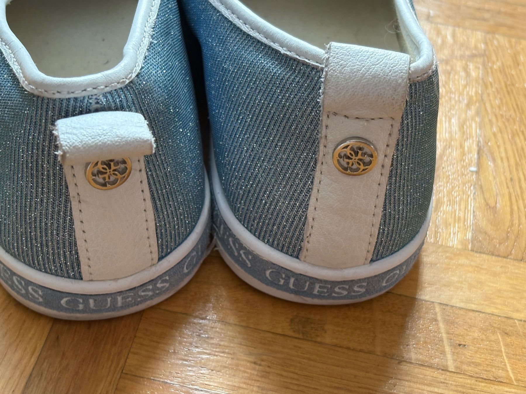 Guess Scarpe da donna: Guess Schuhe Sneakers Gr. 40 – Nuovo (secondo la descrizione) da Genève venduto da sunandwind 2