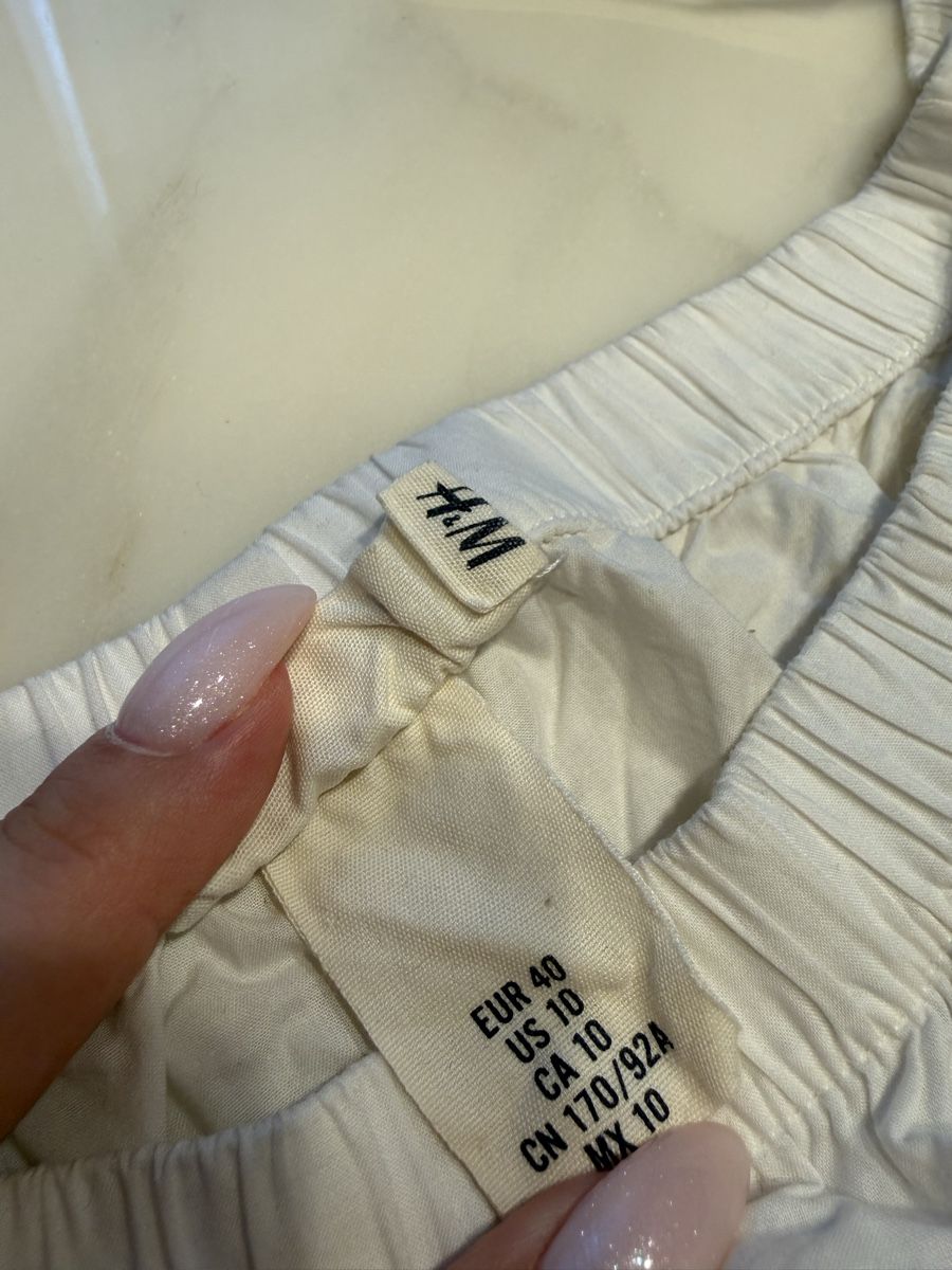H&M Camicette: H&M Damen Bluse Weiss - Grösse 40  – Usato da Wohlen AG venduto da Coco_91 2
