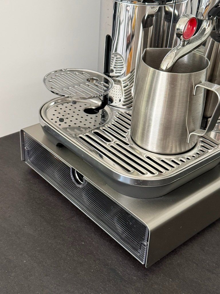 Sage Machines à café & Machines à expresso: Kaffe - Maschine   Sage  VERTUO CREATISTA – D'occasion à Baden par freiefi 1