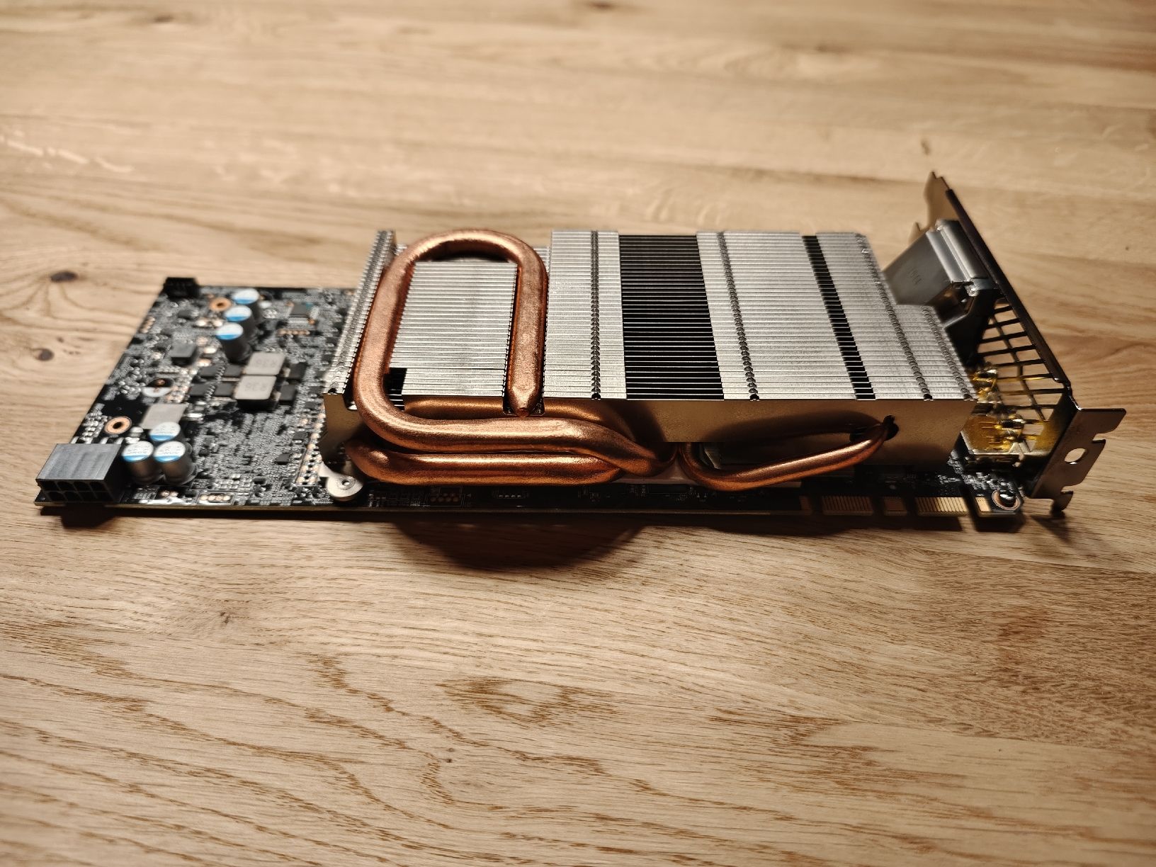 Nvidia Schede grafiche: Gigabyte GTX 1080 8GB Server GPU – Usato da Spreitenbach venduto da des_y2gw 3