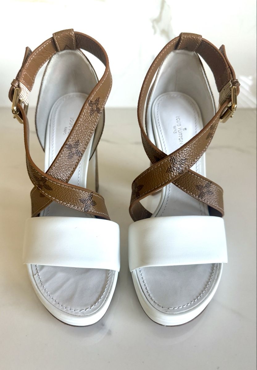 Louis Vuitton Scarpe da donna: Louis Vuitton sandale taille 37 – Nuovo (secondo la descrizione) da Cologny venduto da sab_xh7v 1