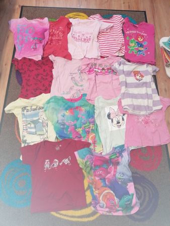 Kleiderpaket~10kg Très Grand lot d'habits gr128/134et134/140